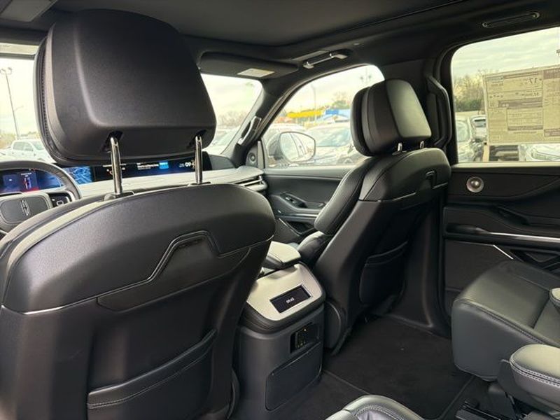 2026 Lincoln Navigator Reserve L - Photo 20