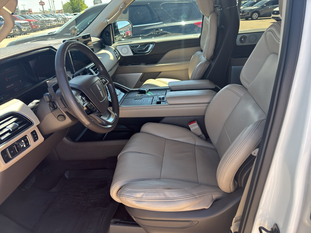 2022 Lincoln Navigator Reserve - Photo 11