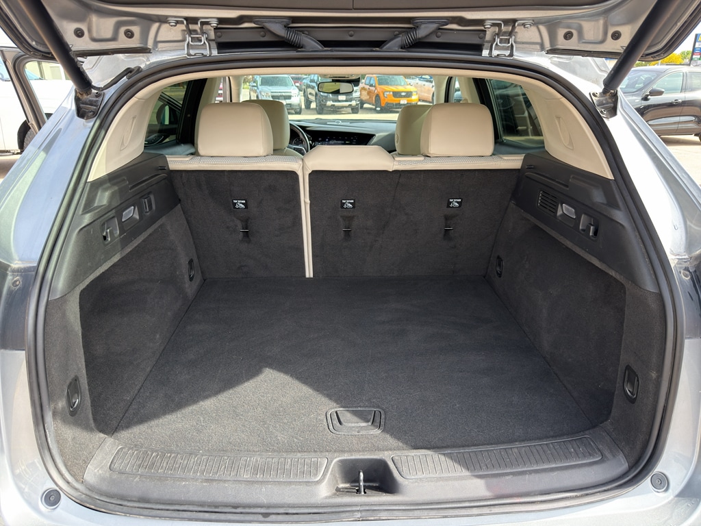 2021 Buick Envision Essence - Photo 17