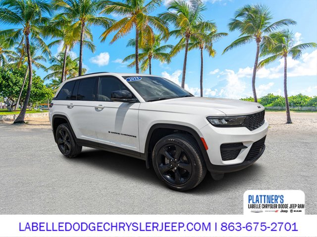 Used 2023 Jeep Grand Cherokee Altitude SUV