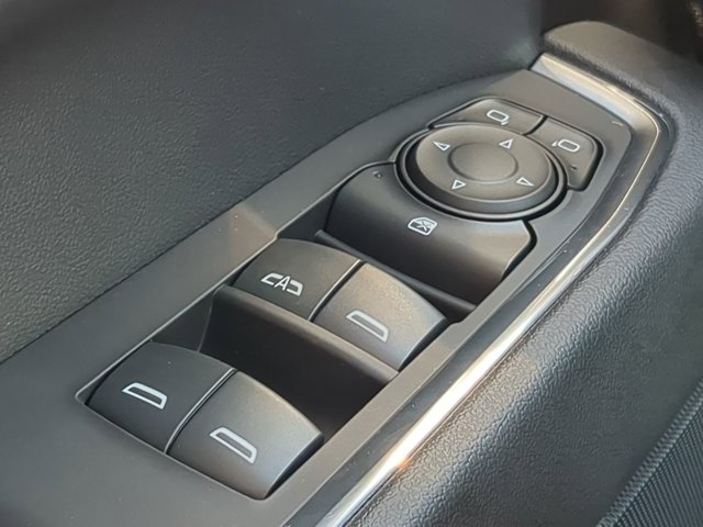 2023 Chevrolet Silverado 1500 LT - Photo 23