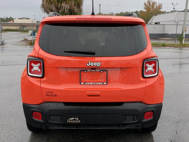 Used 2021 Jeep Renegade Islander SUV