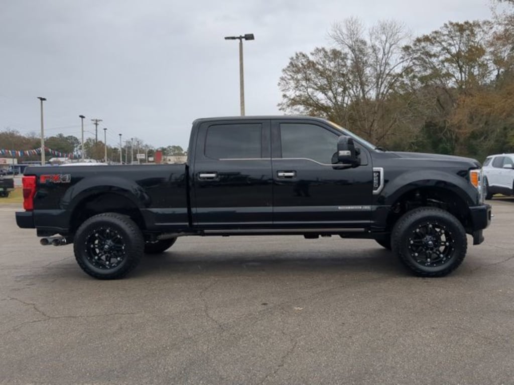 Certified 2018 Ford Super Duty F-250 SRW Crew 4WD Limited Crew Cab Pickup