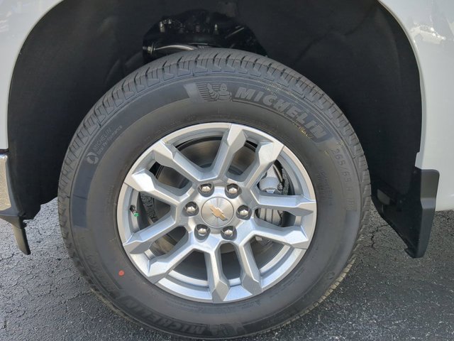 2023 Chevrolet Silverado 1500 LT - Photo 11