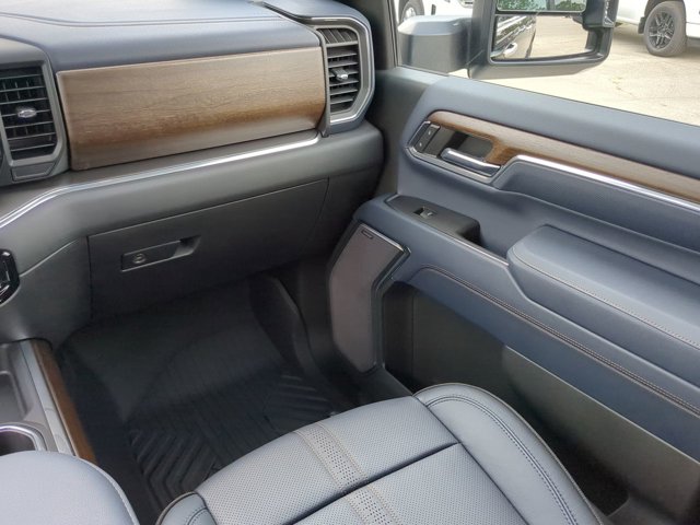 2024 Chevrolet Silverado 2500HD High Country - Photo 17