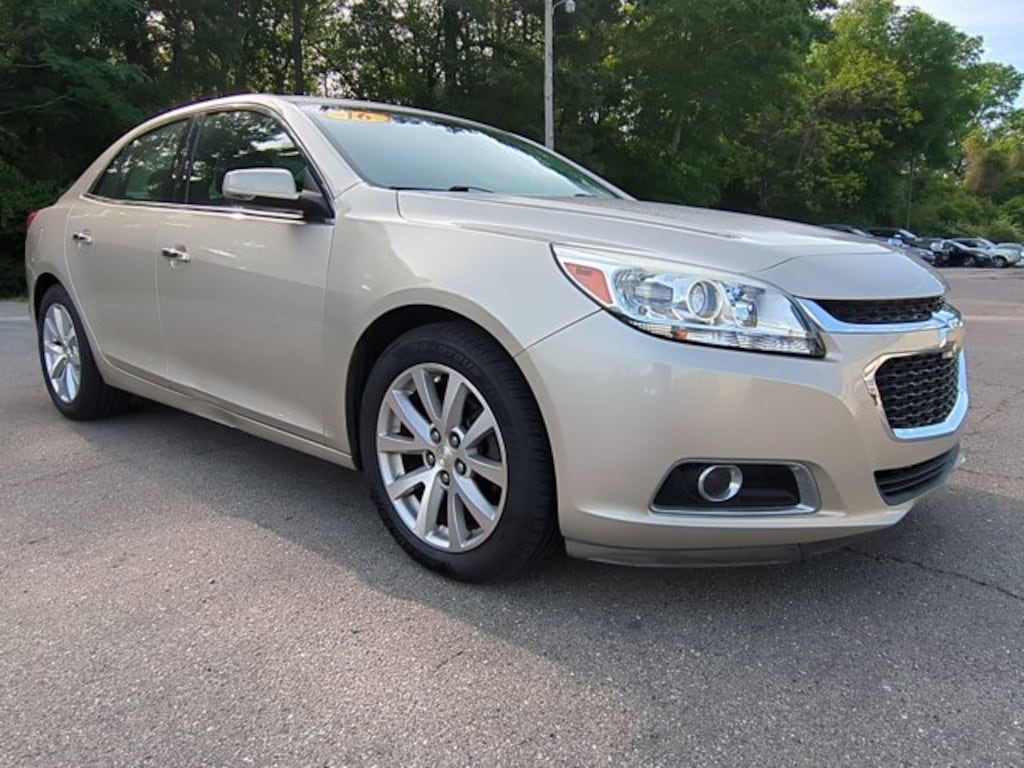 Used 2016 Chevrolet Malibu Limited LTZ Car
