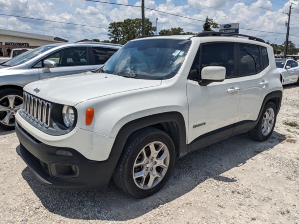 Used 2017 Jeep Renegade Latitude SUV