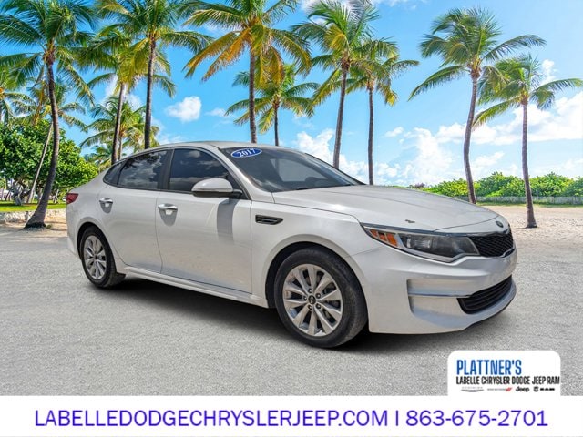 2017 Kia Optima LX AT's photo