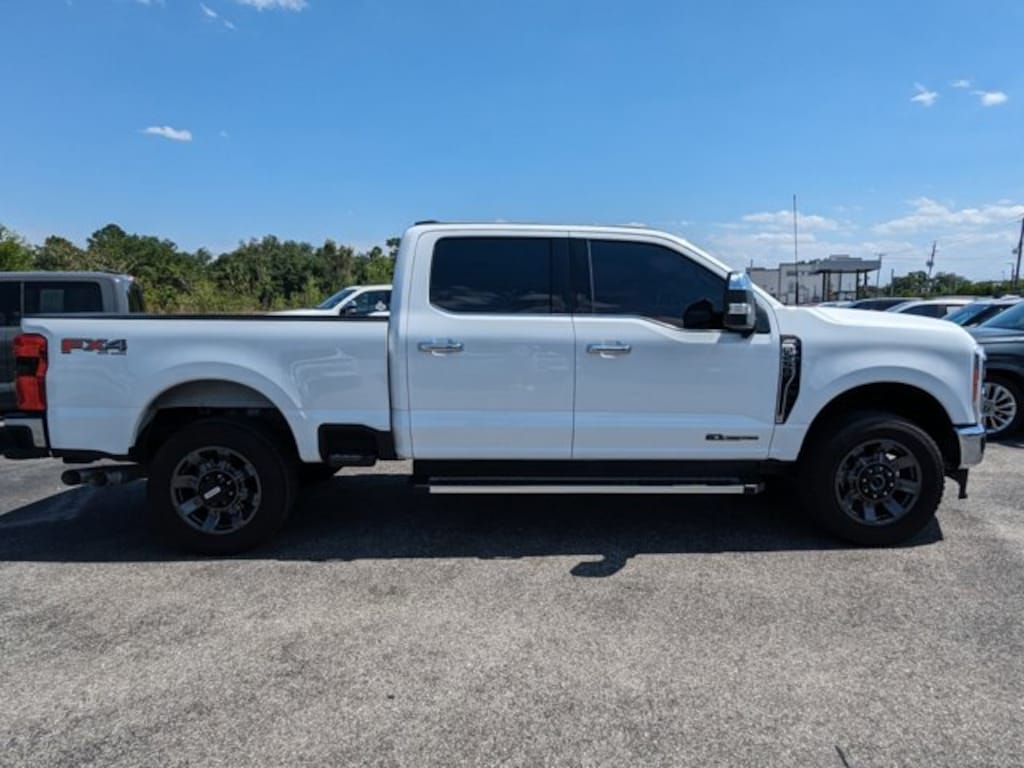Used 2023 Ford Super Duty F-250 SRW Lariat Crew Cab Pickup