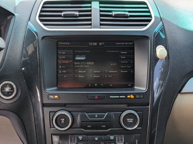 2016 Ford Explorer XLT - Photo 15