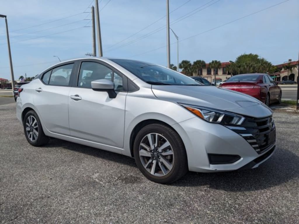 Used 2023 Nissan Versa SV Car