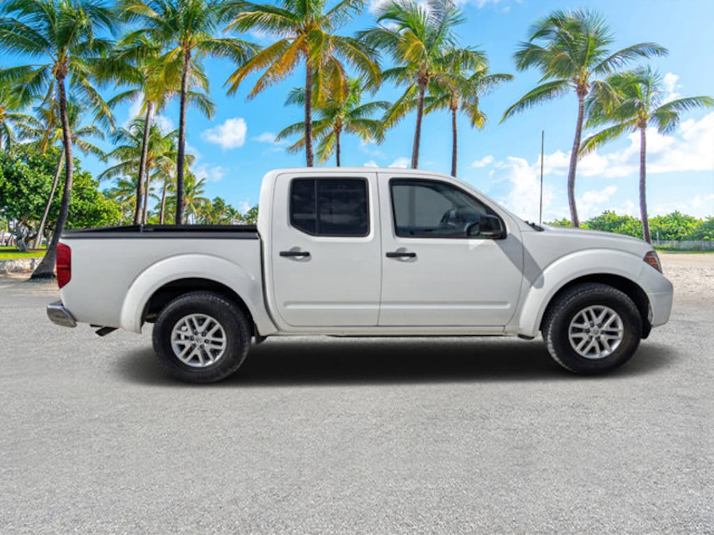 Used 2019 Nissan Frontier SV Crew Cab Pickup