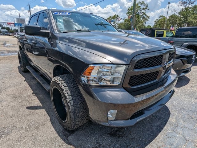 2014 RAM 1500 Express Crew Cab's photo