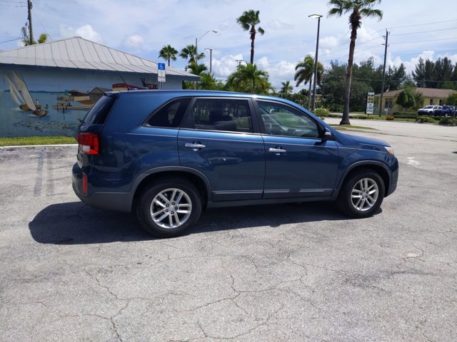 Used 2014 Kia Sorento LX Sport Utility