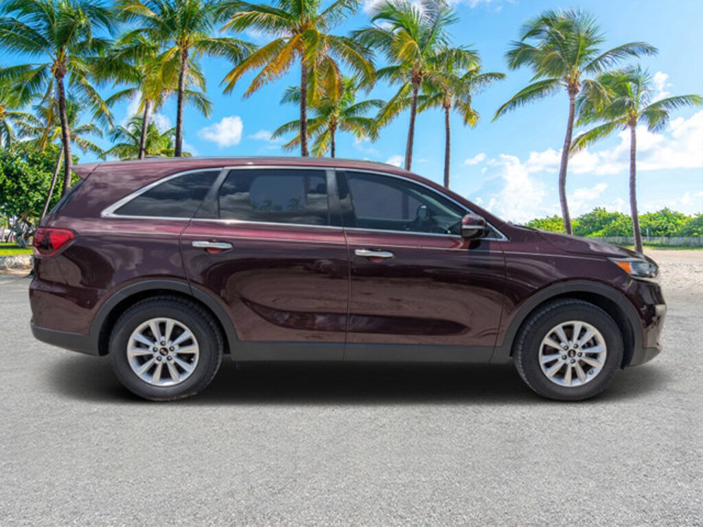Used 2019 Kia Sorento LX Sport Utility