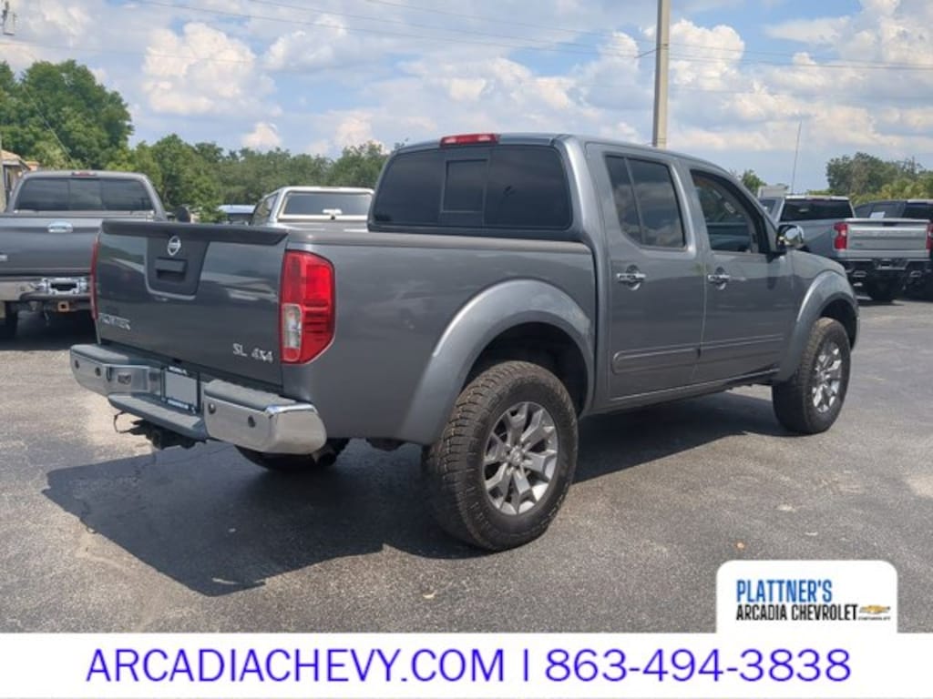 Used 2019 Nissan Frontier SL Crew Cab Pickup