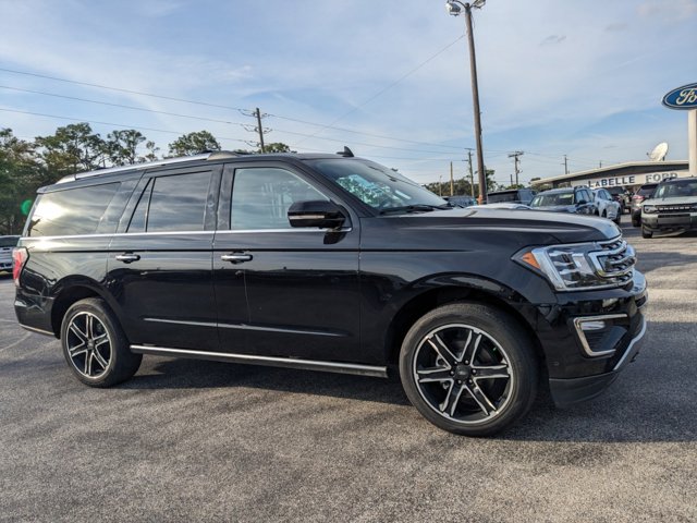 2021 Ford Expedition MAX Limited photo 2