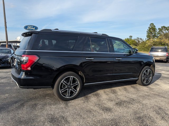 2021 Ford Expedition MAX Limited photo 4
