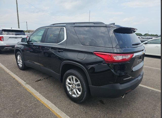 2021 Chevrolet Traverse photo 4