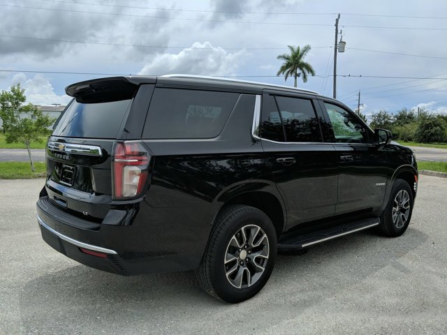 2021 Chevrolet Tahoe LT photo 4