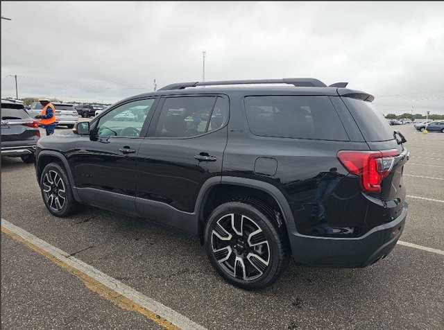 2021 Gmc Acadia SLE photo 4