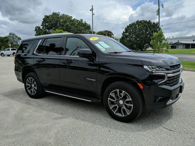 Used 2021 Chevrolet Tahoe LT with VIN 1GNSKNKD8MR366572 for sale in Labelle, FL
