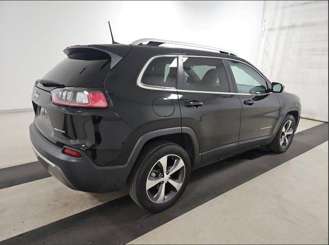 Used 2019 Jeep Cherokee Limited with VIN 1C4PJLDB2KD144203 for sale in Chiefland, FL