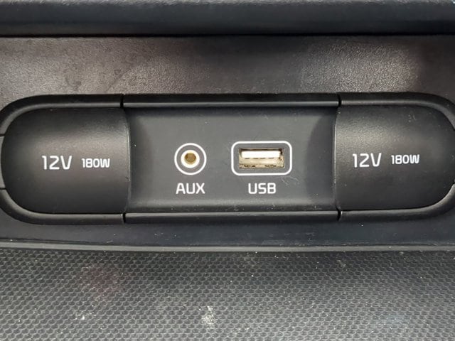2021 Kia Forte LXS - Photo 19