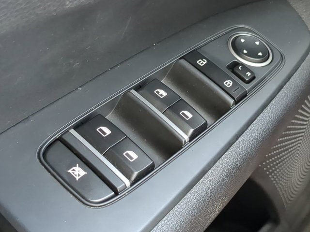 2021 Kia Forte LXS - Photo 20
