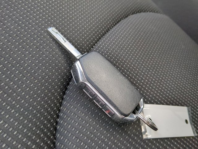 2021 Kia Forte LXS - Photo 24