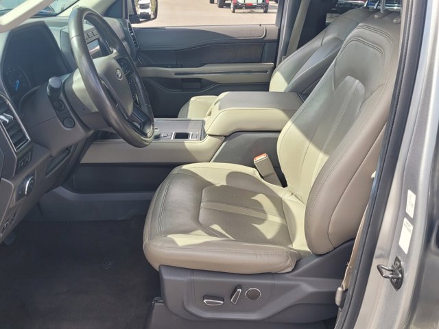 2020 Ford Expedition MAX Limited photo 3