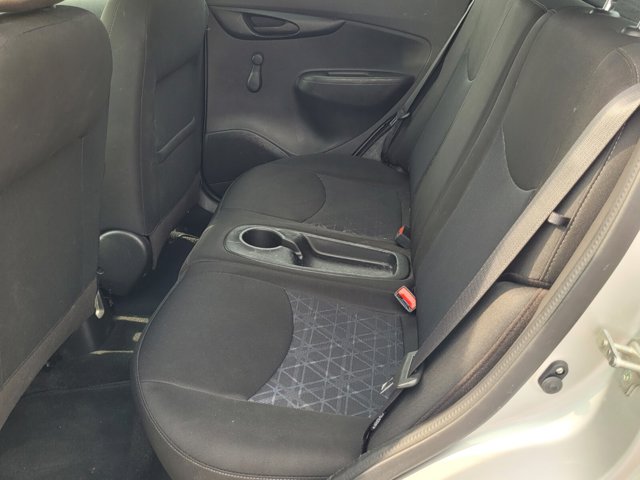 2021 Chevrolet Spark LS photo 4