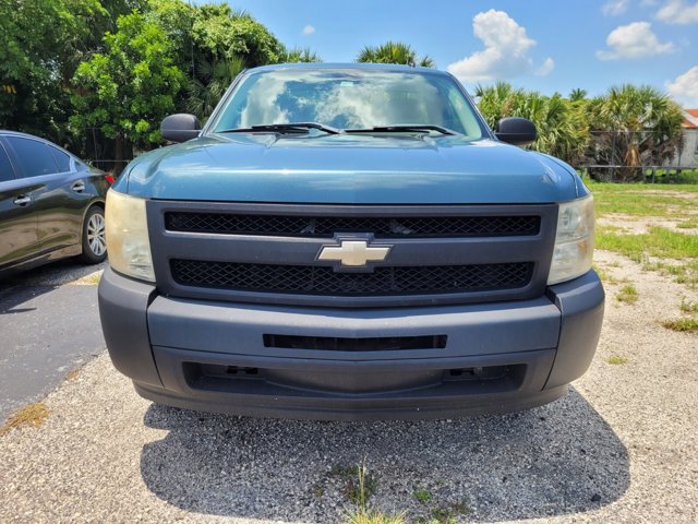 2009 Chevrolet Silverado 1500 Work Truck photo 2