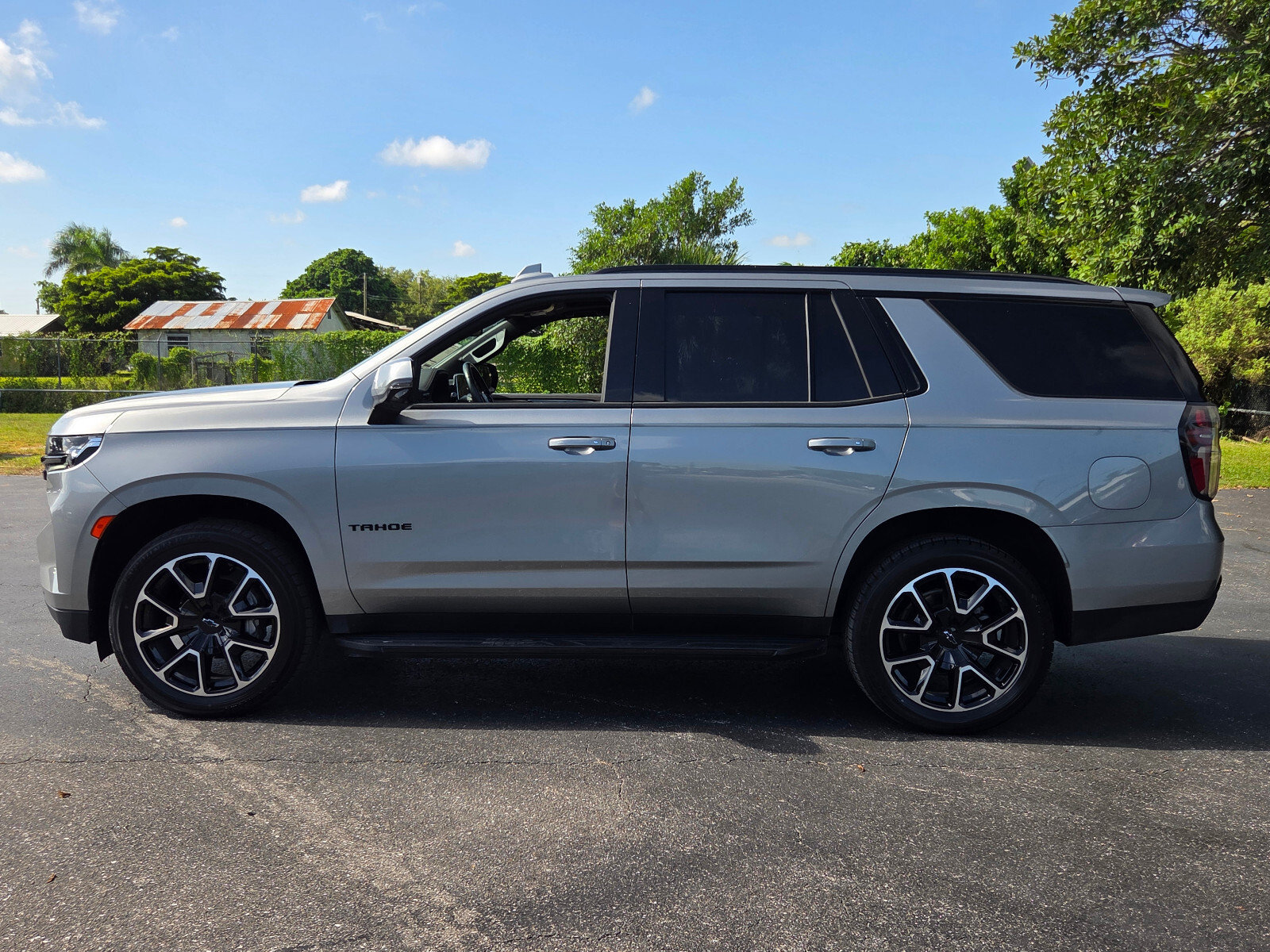 Used 2023 Chevrolet Tahoe RST SUV