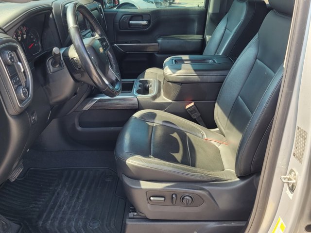 2019 Chevrolet Silverado 1500 LTZ photo 3