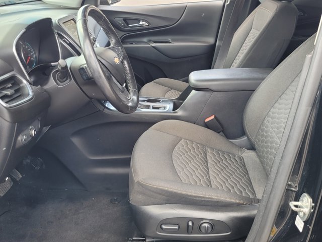 2019 Chevrolet Equinox photo 3