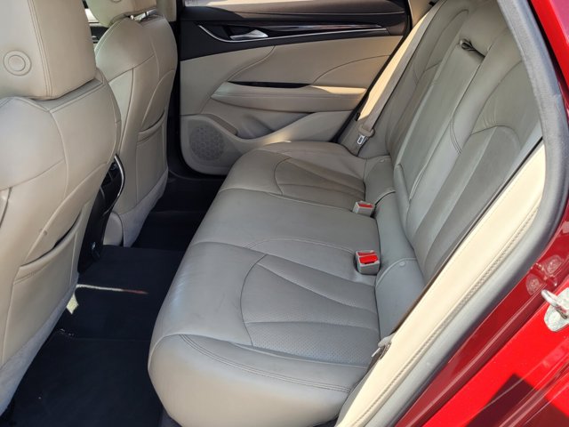 2017 Buick LaCrosse Essence photo 4