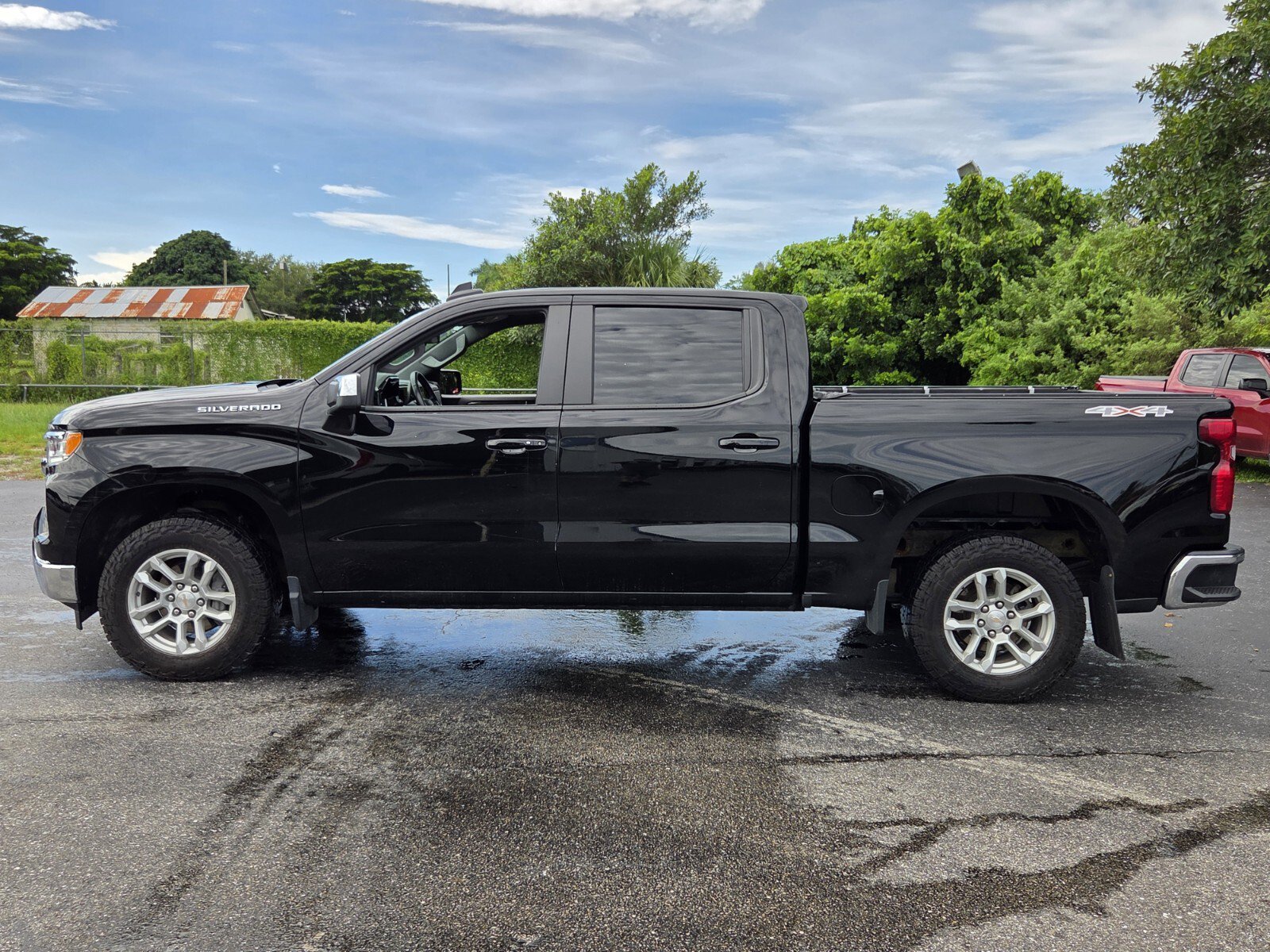 Used 2024 Chevrolet Silverado 1500 LT Truck Crew Cab