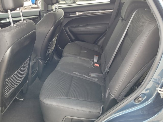 2014 Kia Sorento LX photo 4