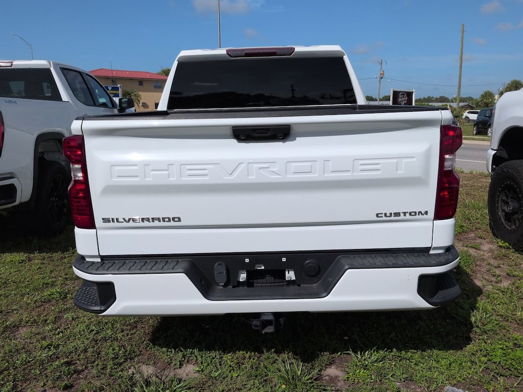 Used 2022 Chevrolet Silverado 1500 Custom 2WD Crew Cab 147 Custom