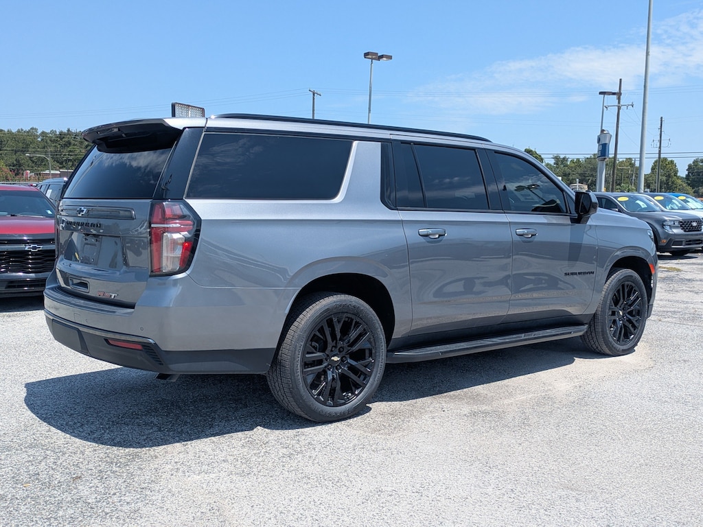 Used 2021 Chevrolet Suburban RST 2WD RST