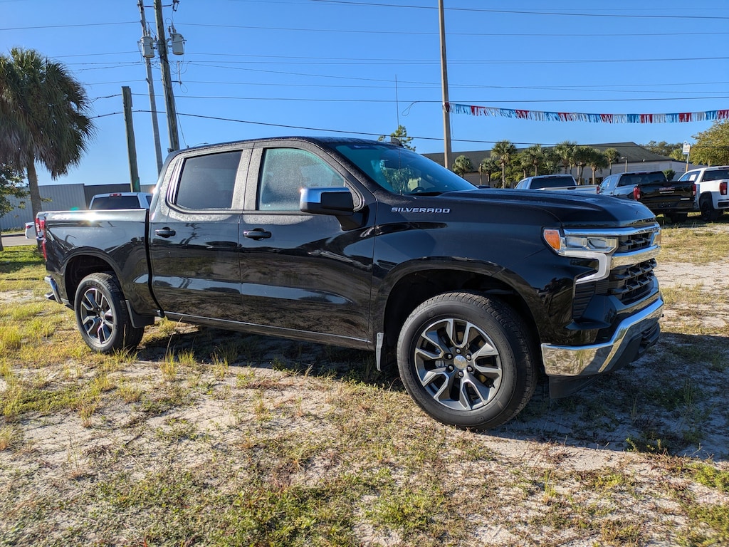 Used 2023 Chevrolet Silverado 1500 LT 4WD Crew Cab 147 LT w/2FL