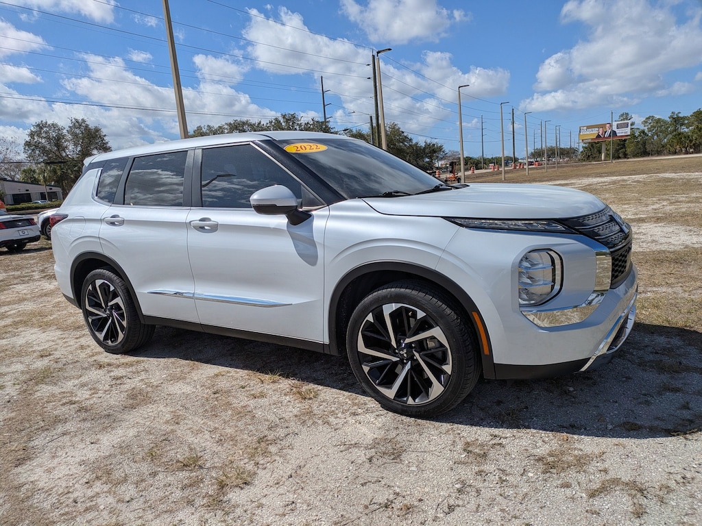 Used 2022 Mitsubishi Outlander ES ES FWD