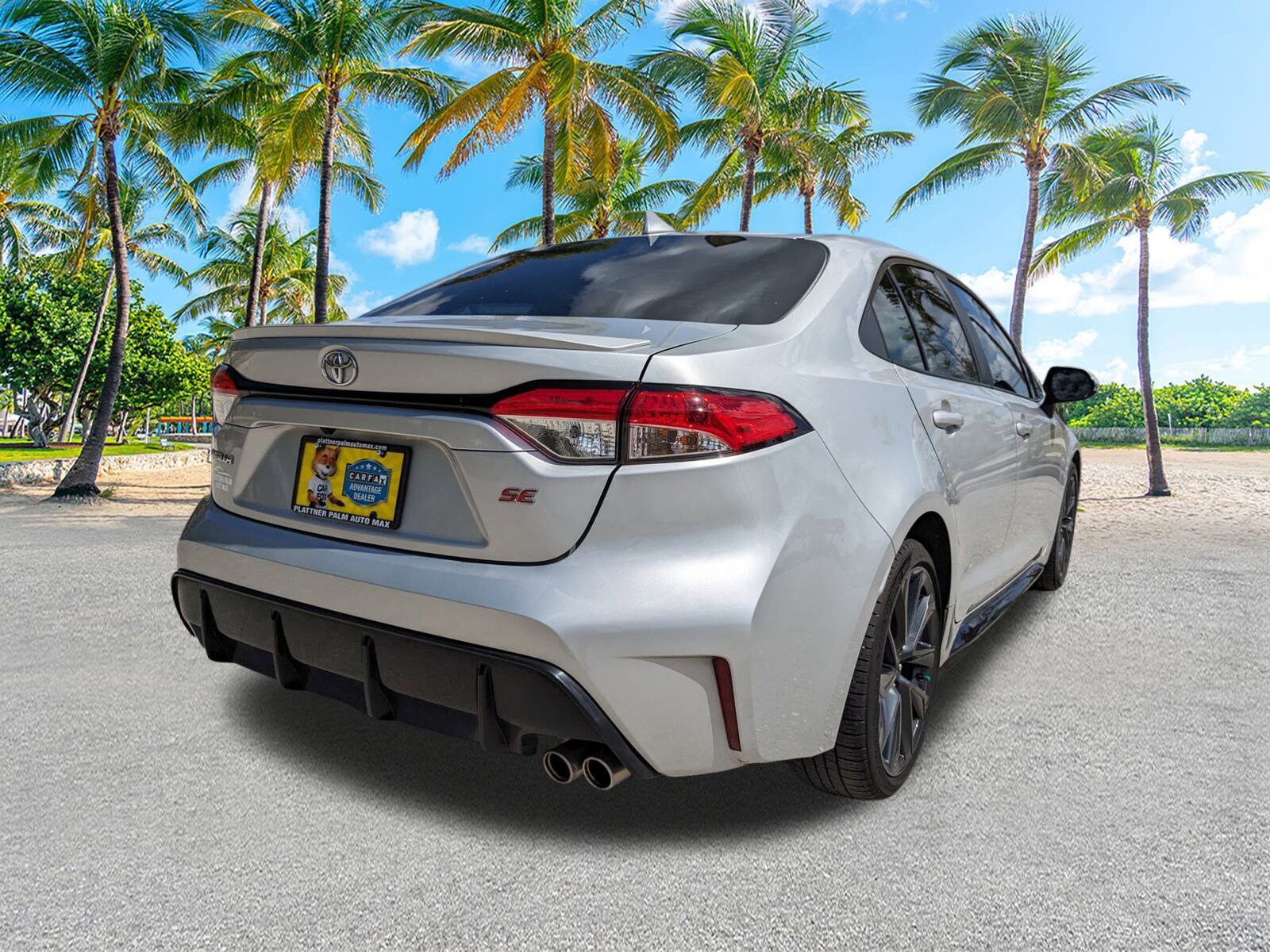 2023 Toyota Corolla SE photo 4