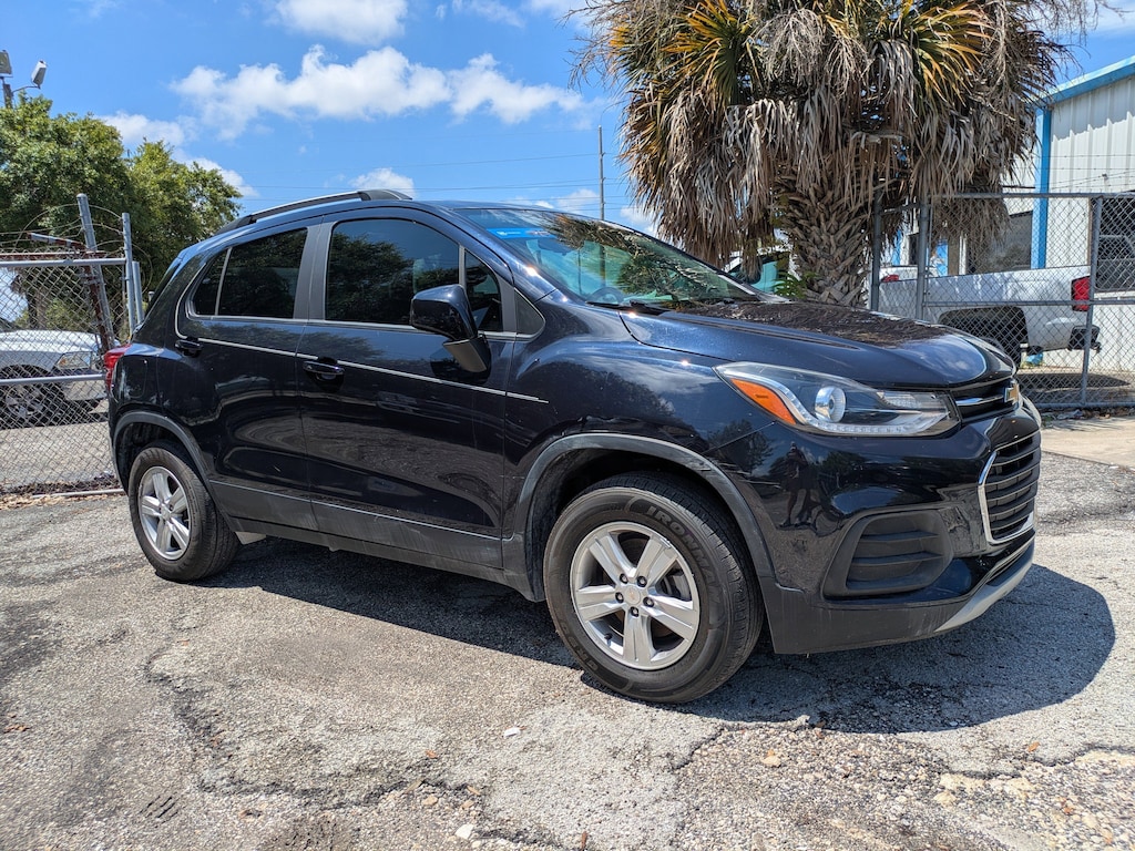 Used 2022 Chevrolet Trax LT AWD LT