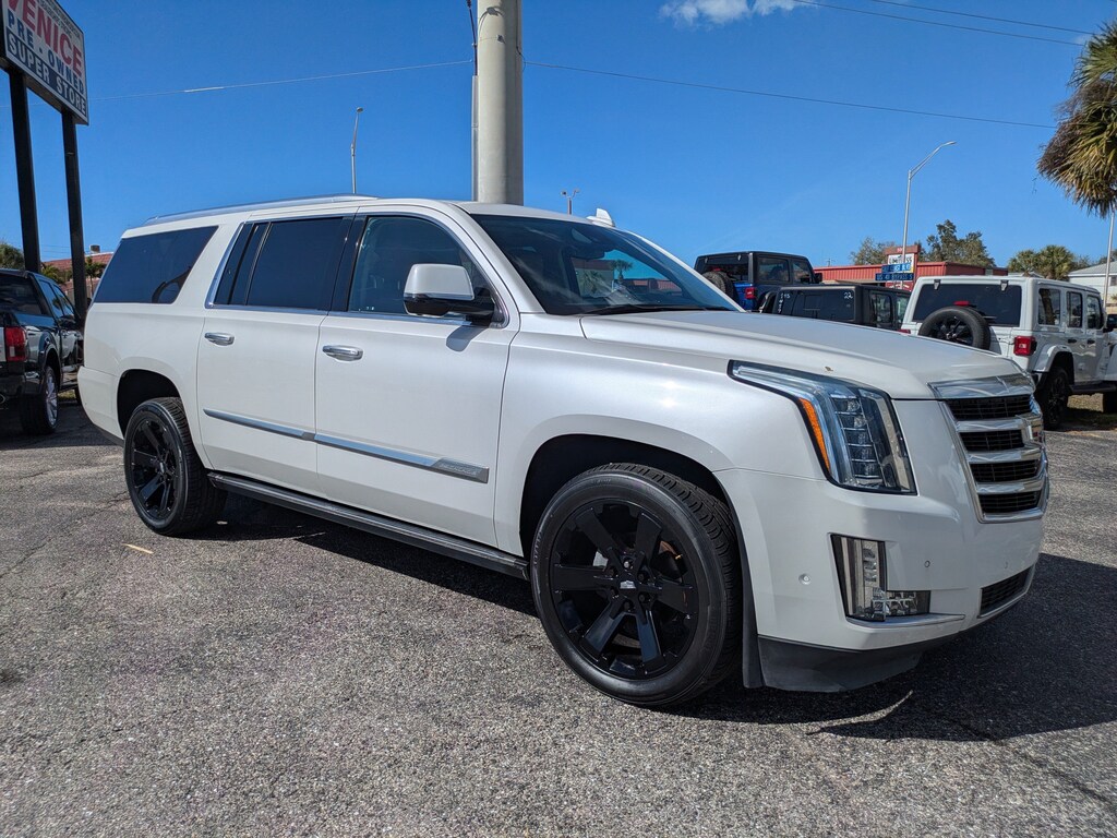 Used 2020 Cadillac Escalade ESV Premium Luxury 4WD Premium Luxury