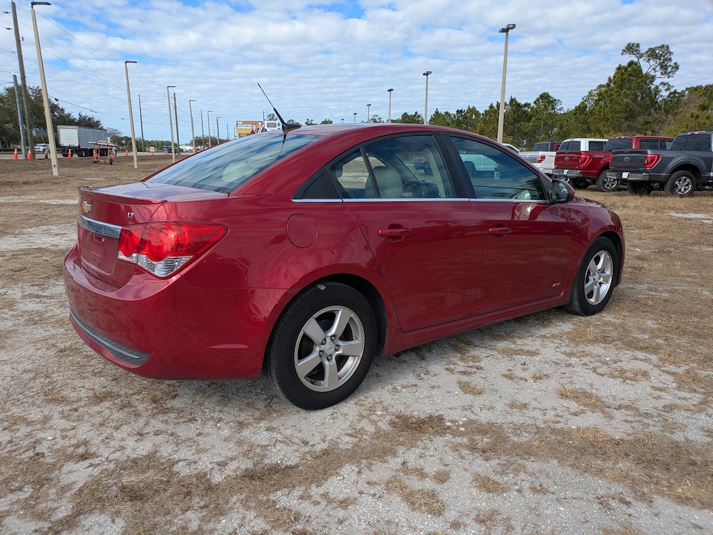 Used 2011 Chevrolet Cruze LT with 2LT Sedan