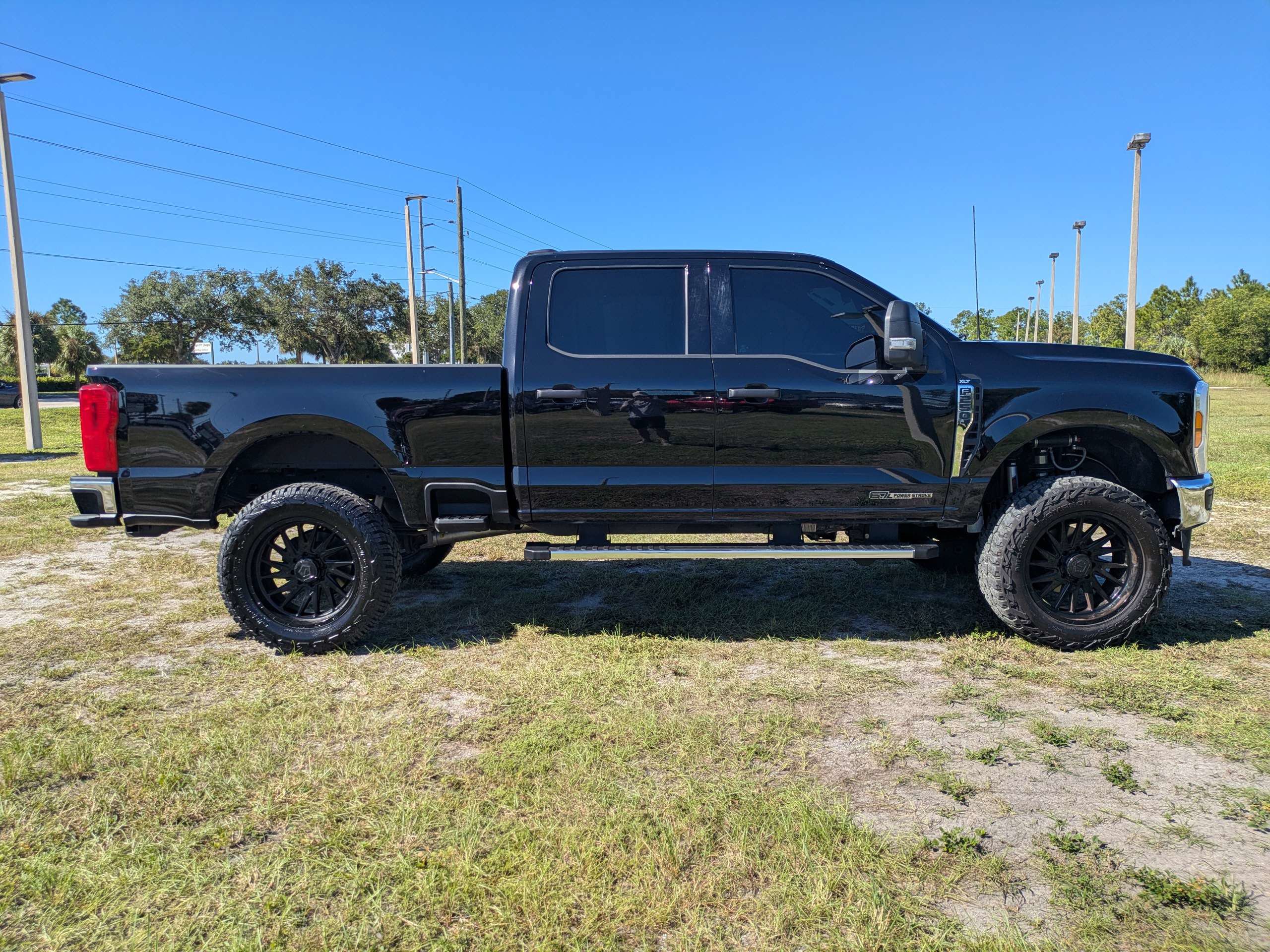 Used 2025 Ford Super Duty F-250 SRW XLT XLT 4WD Crew Cab 6.75 Box