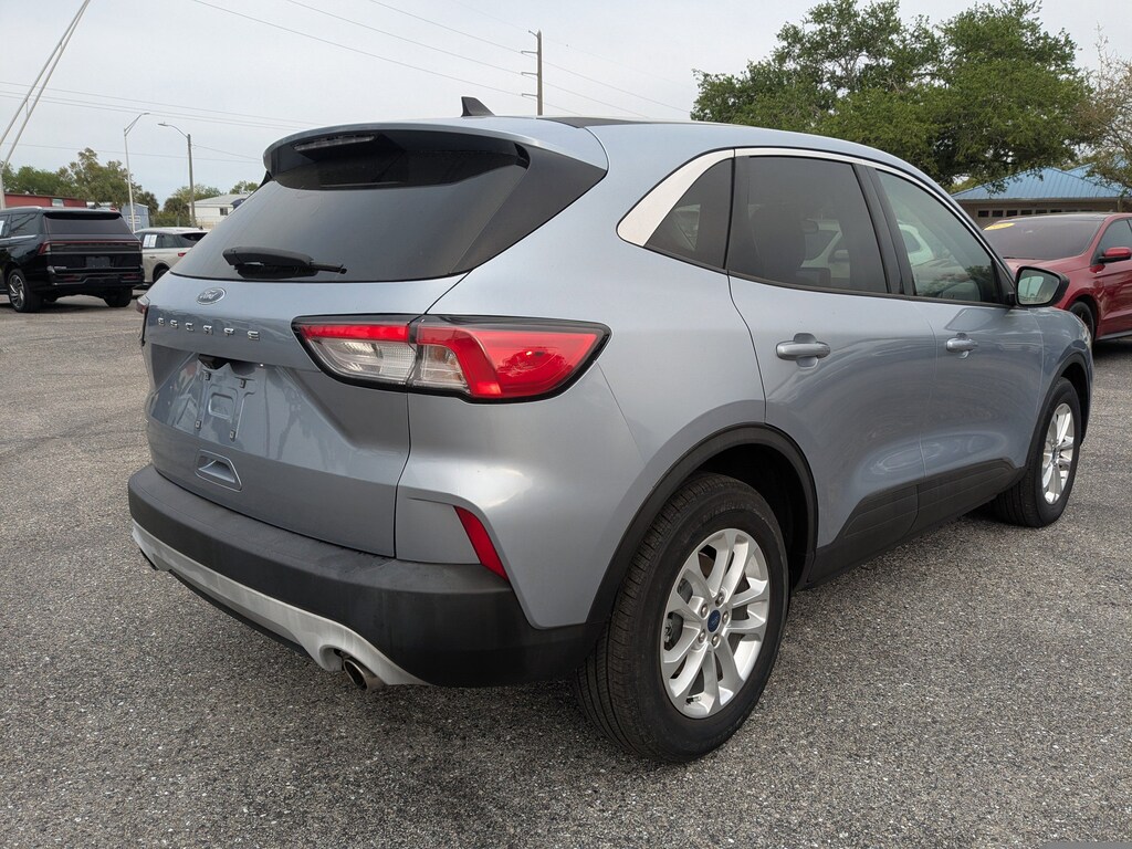 Used 2022 Ford Escape SE SE FWD