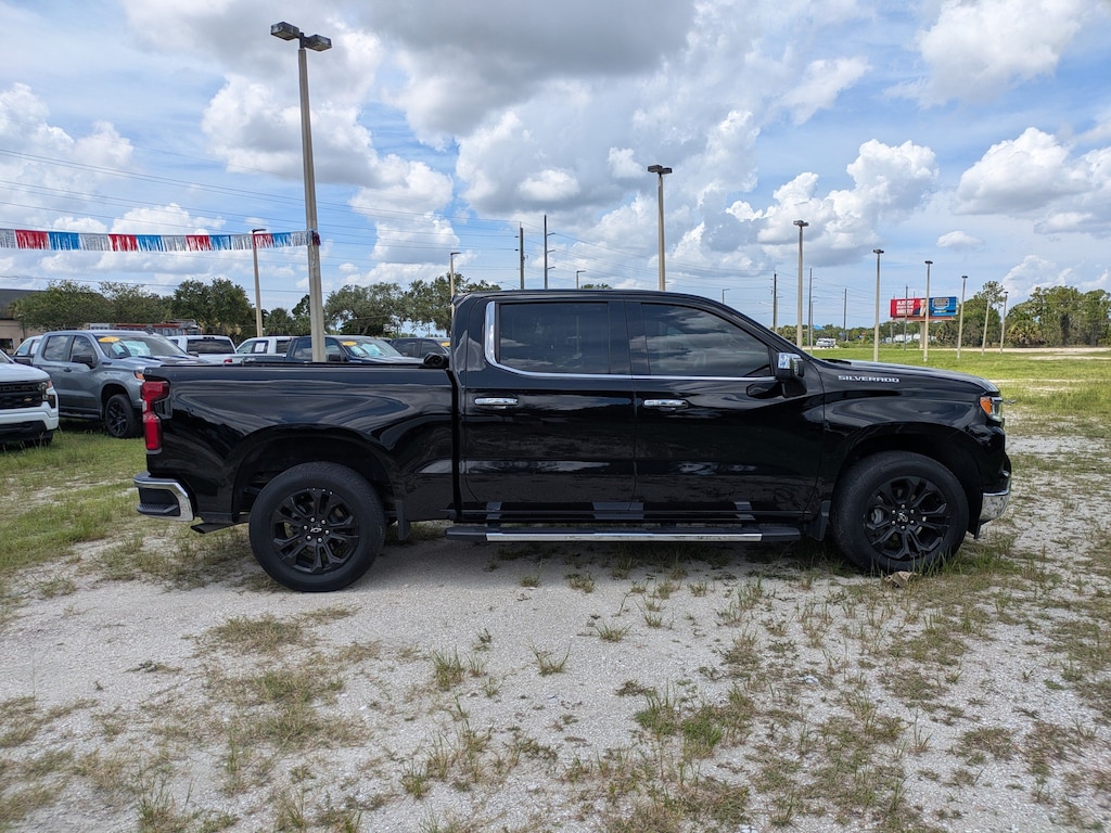 Used 2022 Chevrolet Silverado 1500 LTZ 2WD Crew Cab 147 LTZ